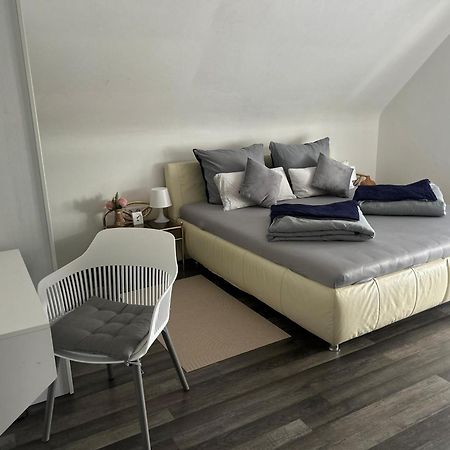 Privat Cozy Room In Mudau ภายนอก รูปภาพ